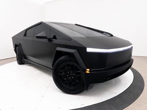 2024 Tesla Cybertruck Base