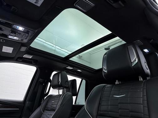 2021 Cadillac Escalade Sport Platinum