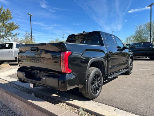 2024 Toyota Tundra Hybrid Limited