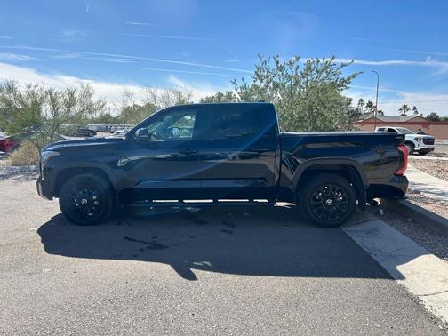 2024 Toyota Tundra Hybrid Limited