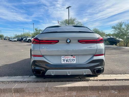 2024 BMW X6 xDrive40i