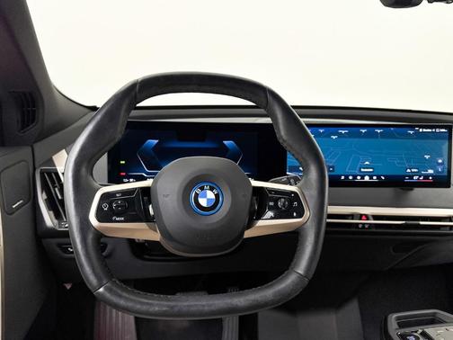 2024 BMW iX xDrive50