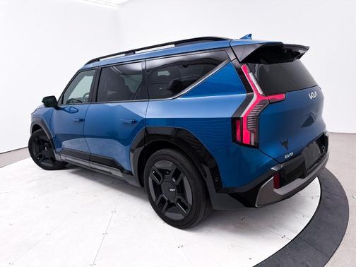 2024 Kia EV9 GT-Line