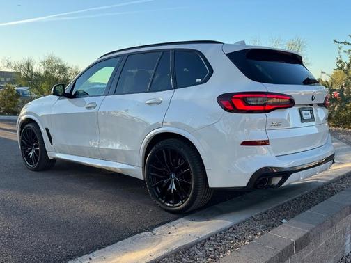 2023 BMW X5 sDrive40i