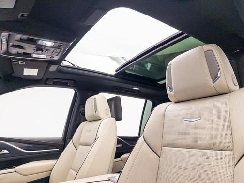 2021 Cadillac Escalade ESV Sport