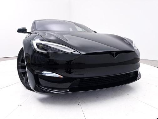 2022 Tesla Model S Plaid