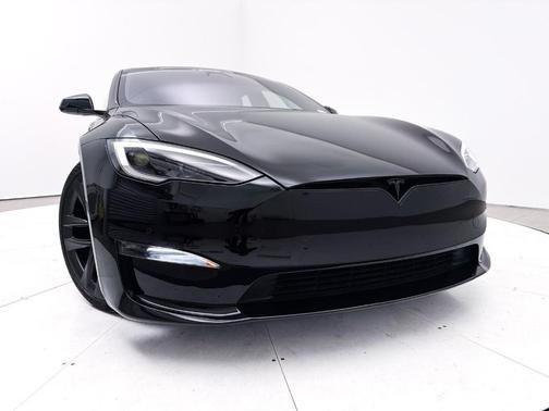 2022 Tesla Model S Plaid