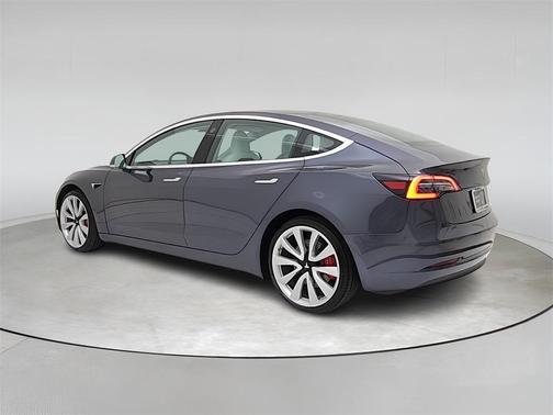 2019 Tesla Model 3 Long Range