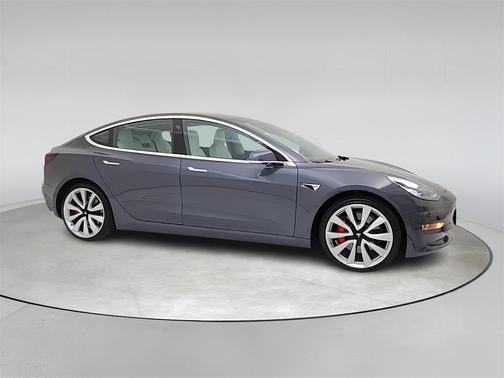2019 Tesla Model 3 Long Range