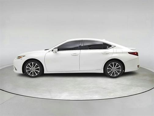 2021 Lexus ES 300h 300H