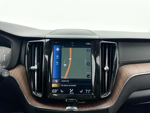 2019 Volvo XC60 T5 Inscription