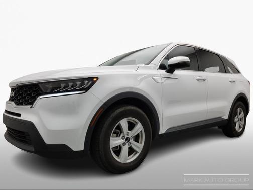 2023 Kia Sorento LX