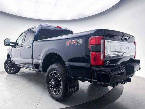 2024 Ford F-350 Platinum