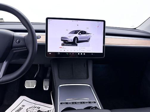 White 2023 Tesla Model Y Long Range