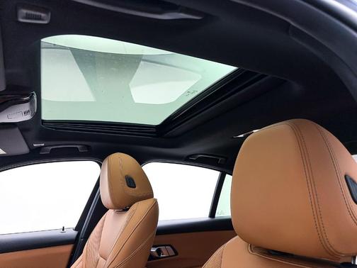 2023 BMW M340 i xDrive