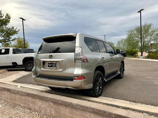 2022 Lexus GX 460 Base