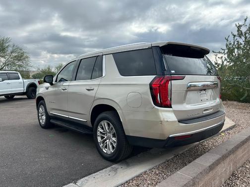 2022 GMC Yukon SLT