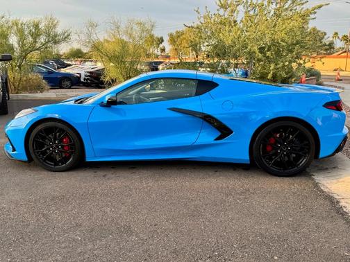 2023 Chevrolet Corvette Stingray w/3LT