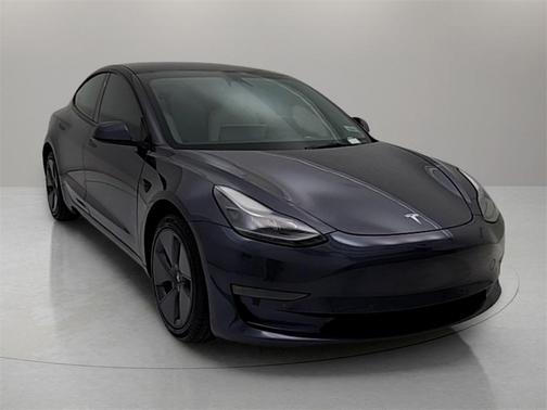 2022 Tesla Model 3 Base
