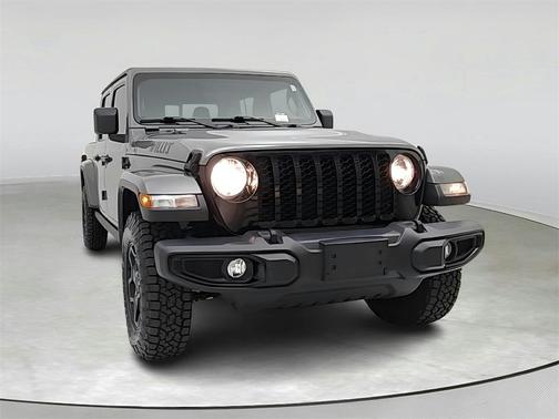 2022 Jeep Gladiator Sport