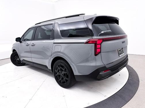 2025 Kia Carnival Hybrid SX
