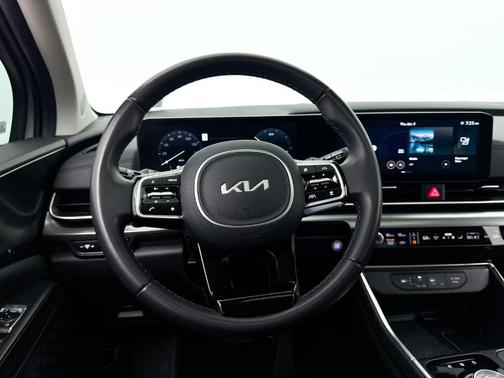 2025 Kia Carnival Hybrid SX