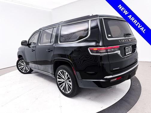 2022 Jeep Grand Wagoneer Series III