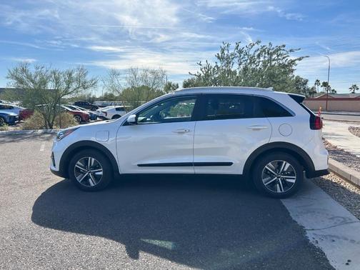 2020 Kia Niro Plug-In Hybrid EX Premium
