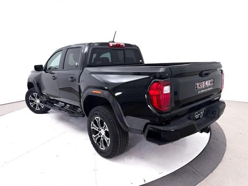 Onyx Black 2023 GMC Canyon AT4