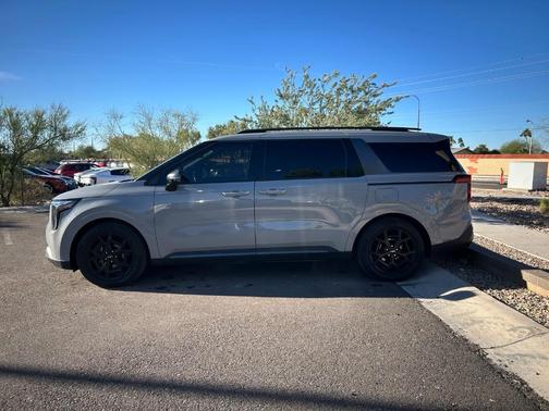 2025 Kia Carnival SX Prestige