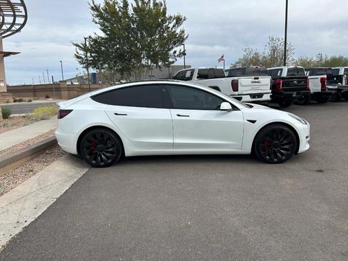 2023 Tesla Model 3 Performance