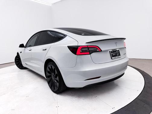 2023 Tesla Model 3 Performance