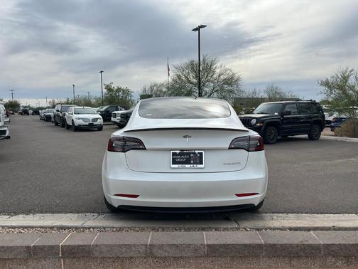 2023 Tesla Model 3 Performance