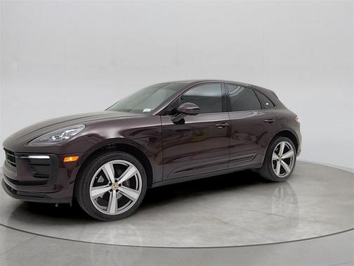 2023 Porsche Macan Base