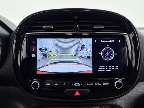 Inferno Red / Black Roof 2025 Kia Soul EX
