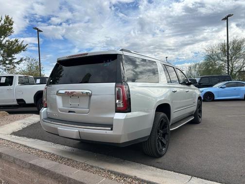 2017 GMC Yukon XL Denali