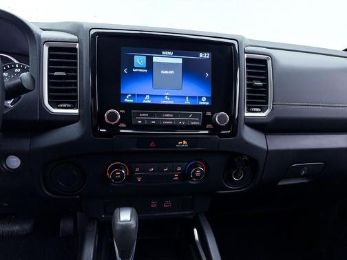 Glacier White 2022 Nissan Frontier SV