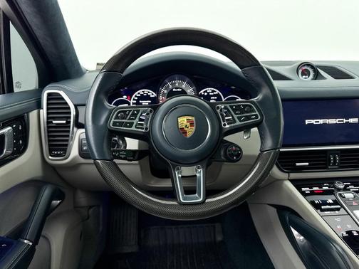 Cashmere Beige Metallic 2022 Porsche Cayenne Turbo Coupe AWD