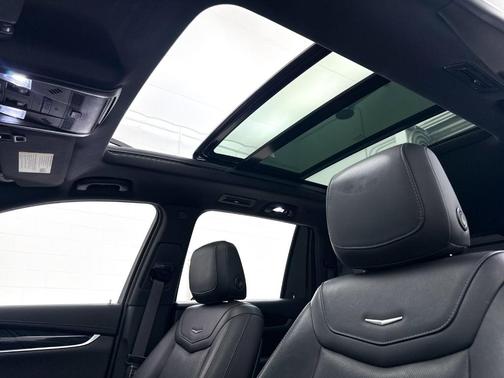 2021 Cadillac XT6 Premium Luxury FWD