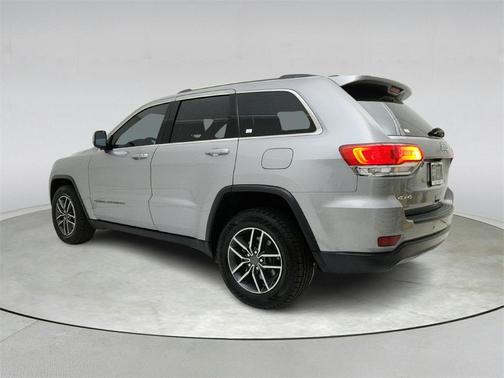 2019 Jeep Grand Cherokee Laredo E