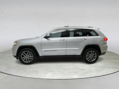 2019 Jeep Grand Cherokee Laredo E