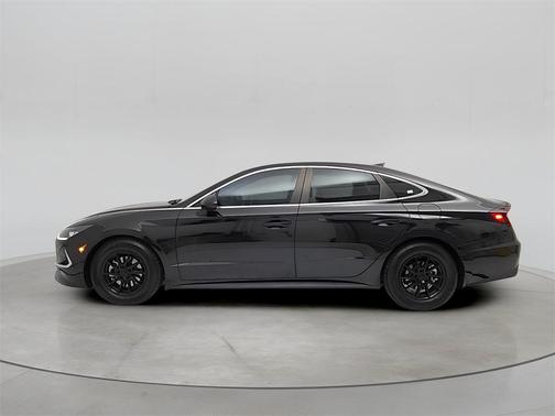 2020 Hyundai SONATA SE