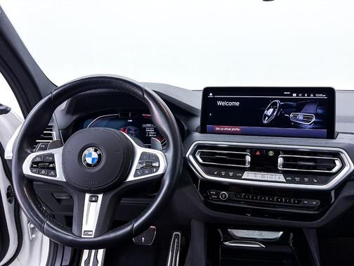 Alpine White 2023 BMW X3 sDrive30i