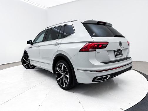 2022 Volkswagen Tiguan 2.0T SEL R-Line