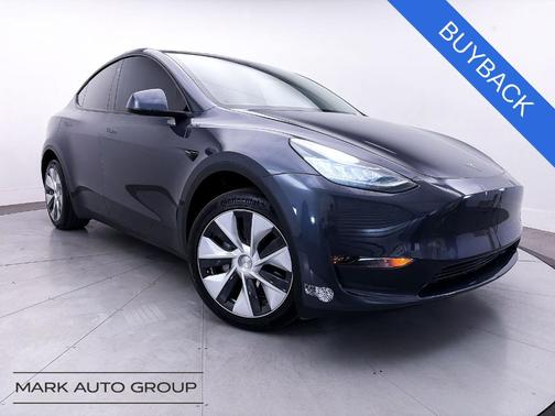 Gray 2023 Tesla Model Y Long Range