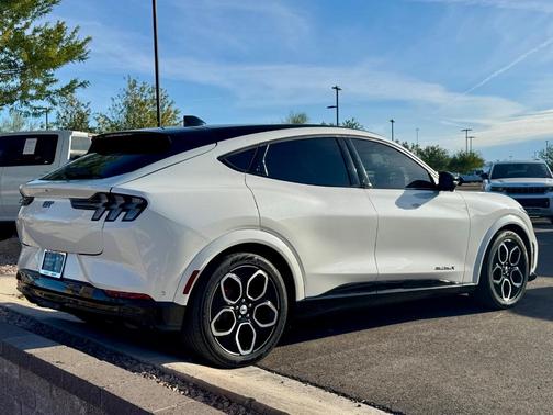 2022 Ford Mustang Mach-E GT