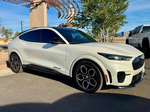 2022 Ford Mustang Mach-E GT