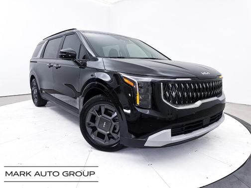 Aurora Black Pearl 2025 Kia Carnival Hybrid EX