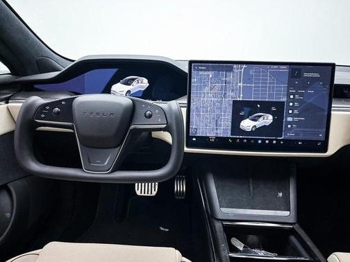 2021 Tesla Model S Plaid