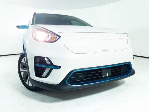 2022 Kia Niro EV EX